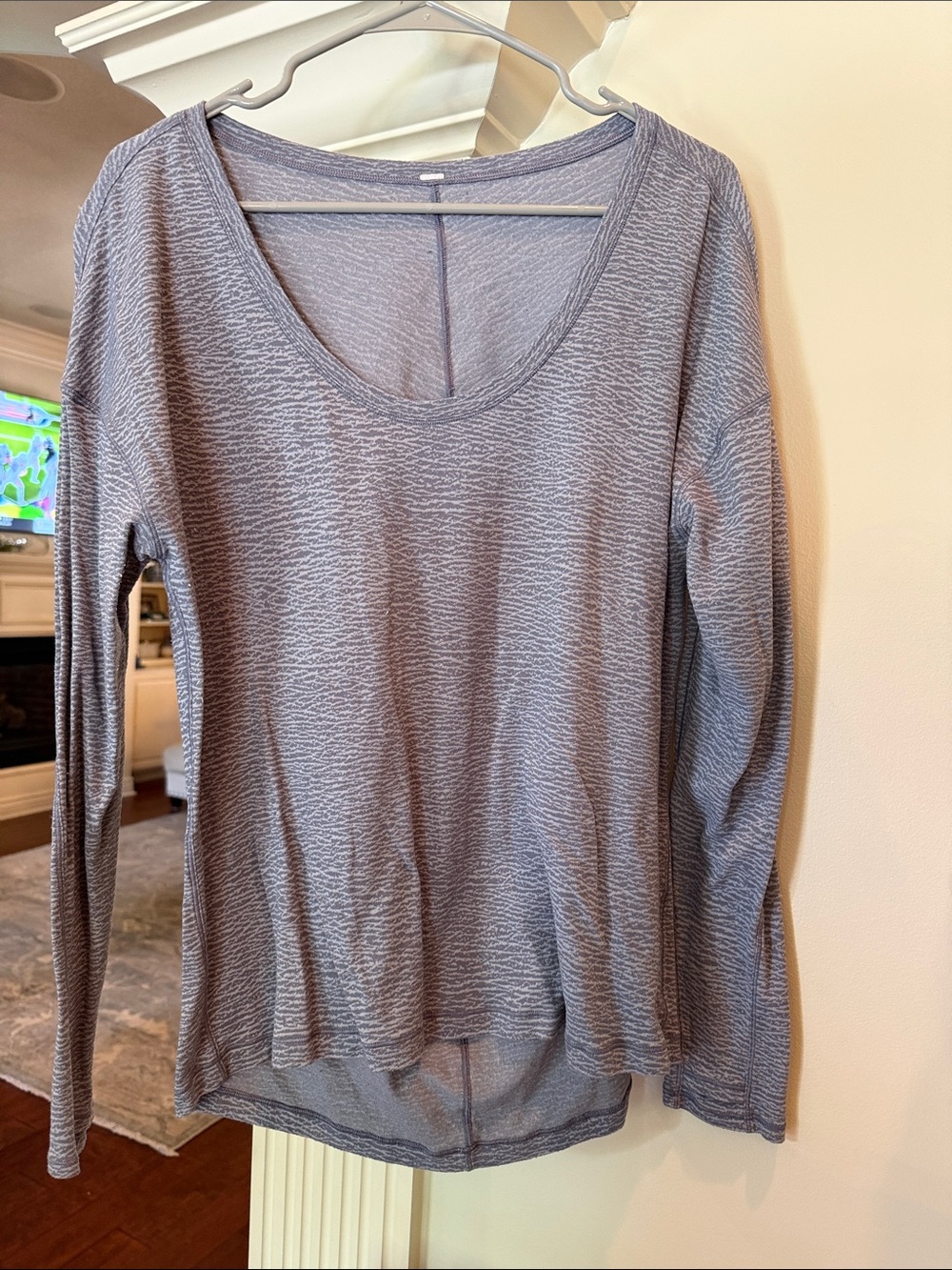 Lululemon Women's Long Sleeve Scoop Neck Top - Heather Gray